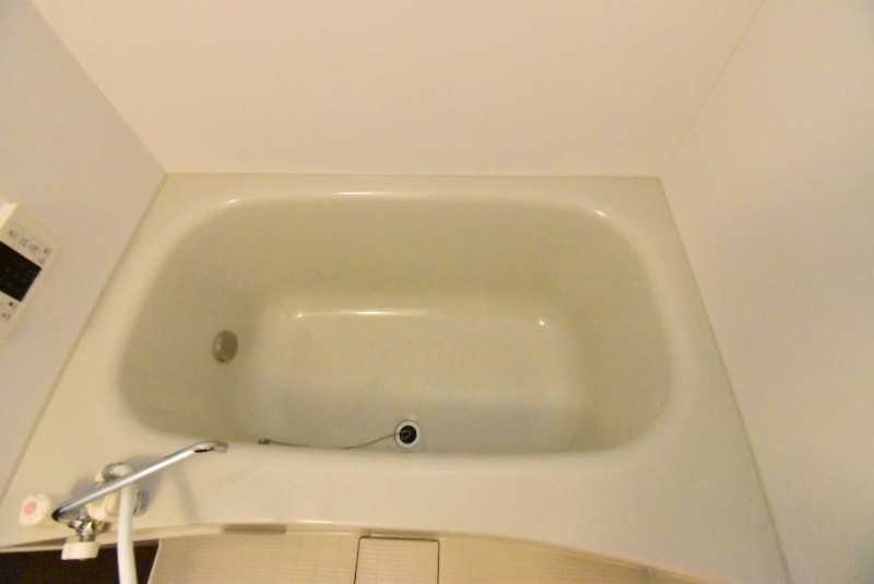 ��ʌ��z�J�s���C�N�^�E���Q���ڂ̃A�p�[�g�̃o�X