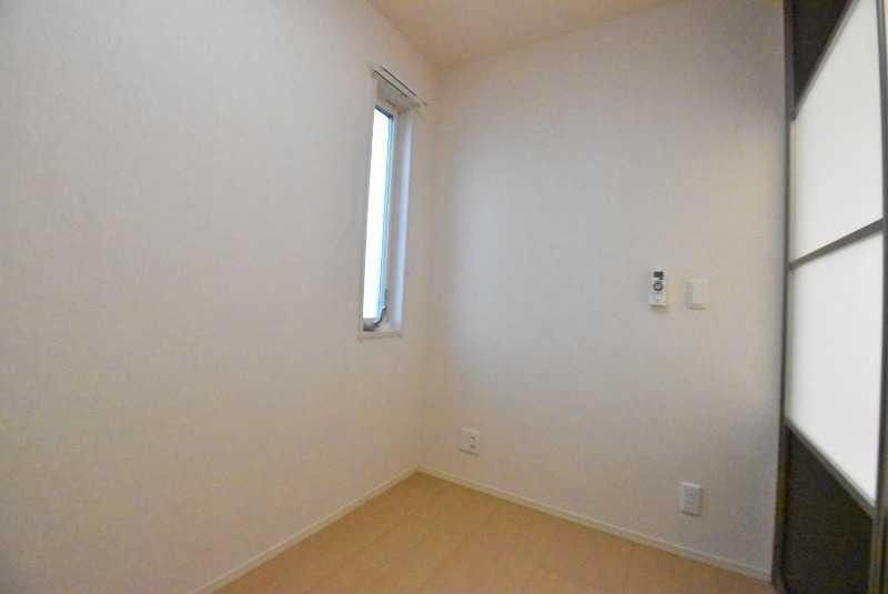 ��ʌ��z�J�s���C�N�^�E���Q���ڂ̃A�p�[�g�̂��̑������E�X�y�[�X