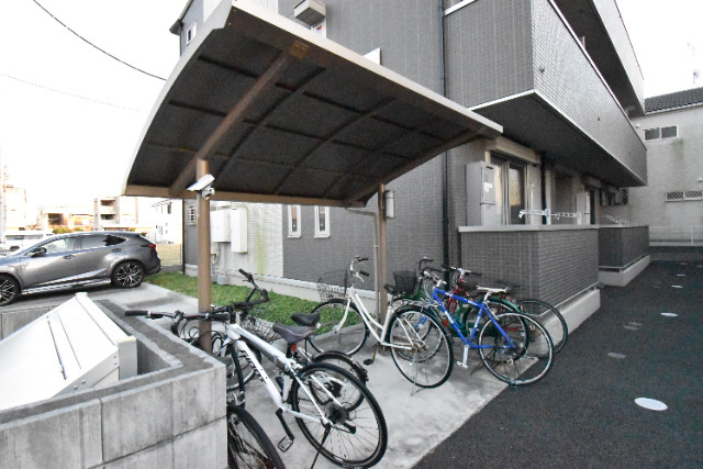 ��ʌ��z�J�s���C�N�^�E���Q���ڂ̃A�p�[�g�̂��̑�