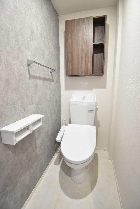 ��ʌ��z�J�s��z�J�R���ڂ̃A�p�[�g�̃g�C��