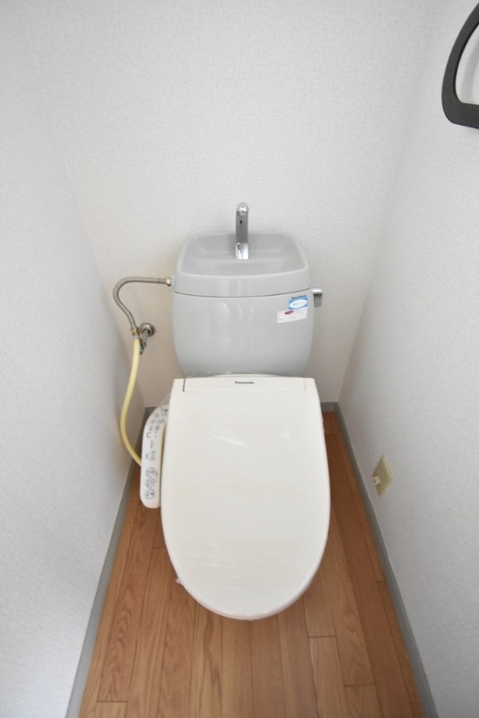 ��ʌ��������܎s�k��������Q���ڂ̃A�p�[�g�̃g�C��