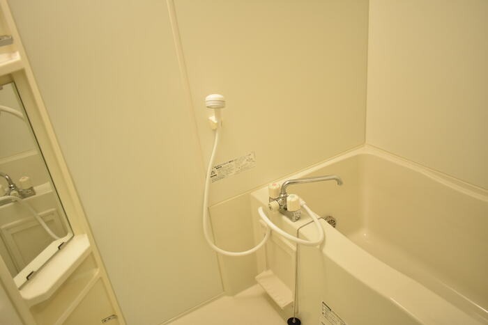 ��ʌ��������܎s����厚���V�n�̃A�p�[�g�̃o�X