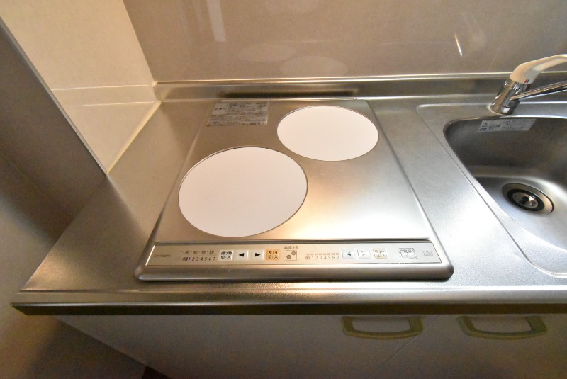 ��ʌ��������܎s�΋擌�Y�a�S���ڂ̃}���V�����̃L�b�`��