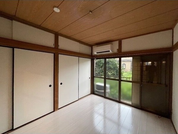 ��ʌ��������܎s��������P���ڂ̃A�p�[�g�̋��ԁE���r���O