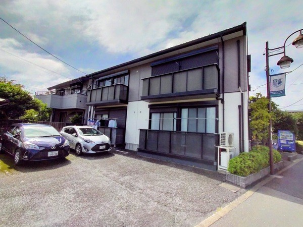 ��ʌ��������܎s�k��~�͒��̃A�p�[�g�̌����O��