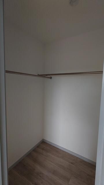 ��ʌ������s���v��̃A�p�[�g�̎��[