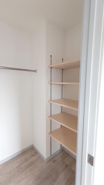 ��ʌ������s���v��̃A�p�[�g�̎��[