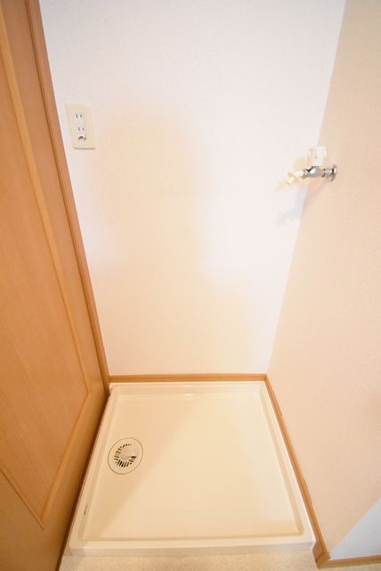 ��ʌ��������܎s������厚�䑠�̃A�p�[�g�̂��̑������E�X�y�[�X