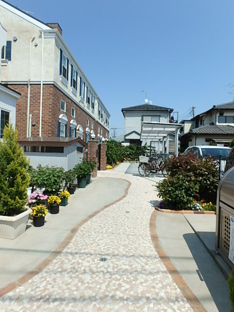 ��ʌ��������܎s������{�����S���ڂ̃A�p�[�g�̃G���g�����X