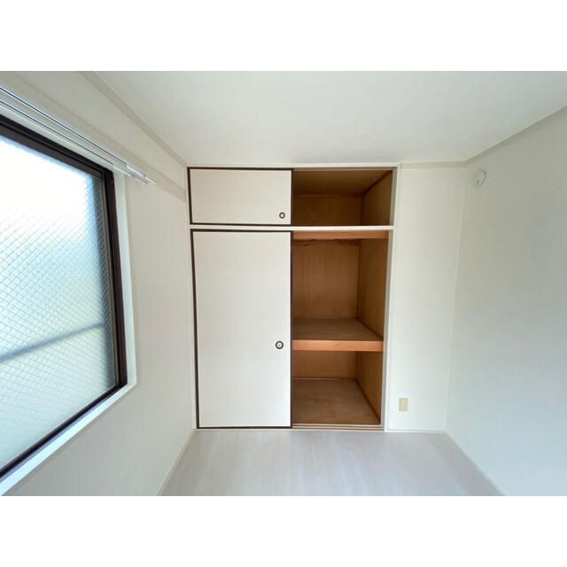 ��ʌ�����s�厚���s�̃}���V�����̎��[