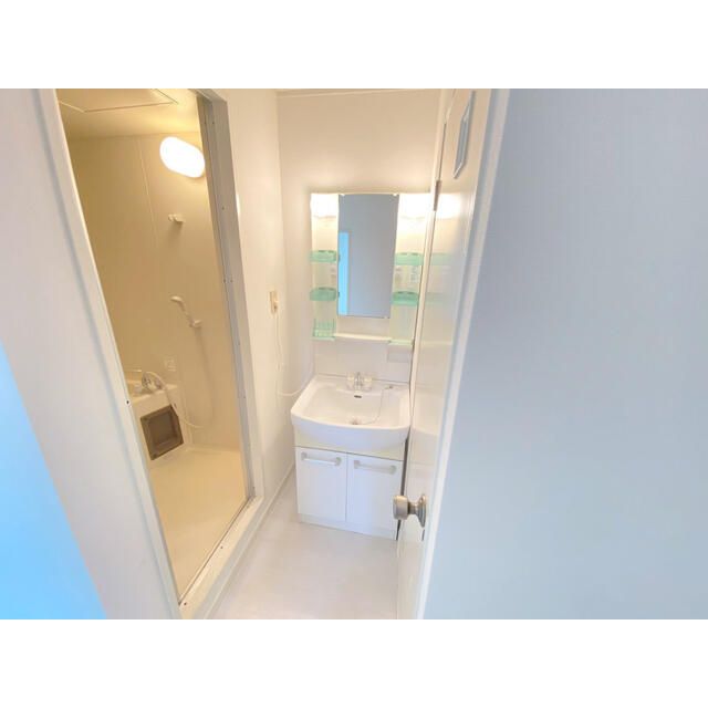 ��ʌ�����s�厚���s�̃}���V�����̐��ʏ�