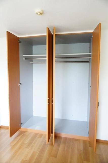 ��ʌ�����s�厚������̃}���V�����̎��[