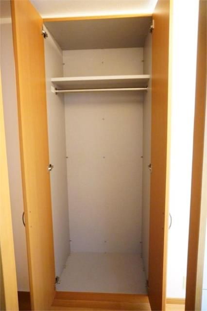 ��ʌ�����s�厚������̃}���V�����̎��[