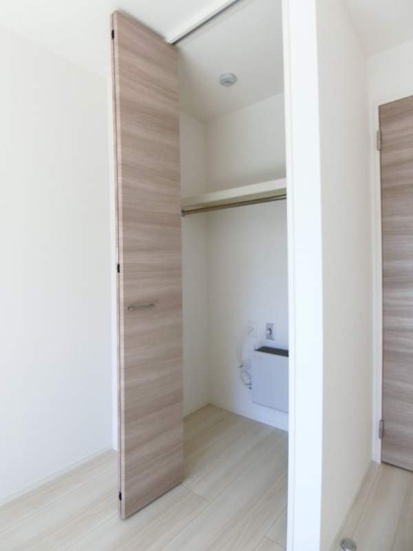 ��ʌ��������܎s�k��~�͒��̃A�p�[�g�̎��[