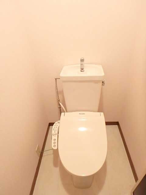 ��ʌ��������܎s�k����i���R���ڂ̃A�p�[�g�̃g�C��