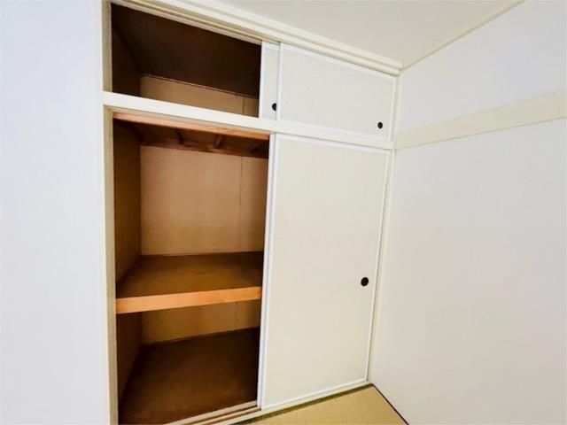 ��ʌ��z�J�s�ԎR���P���ڂ̃A�p�[�g�̎��[