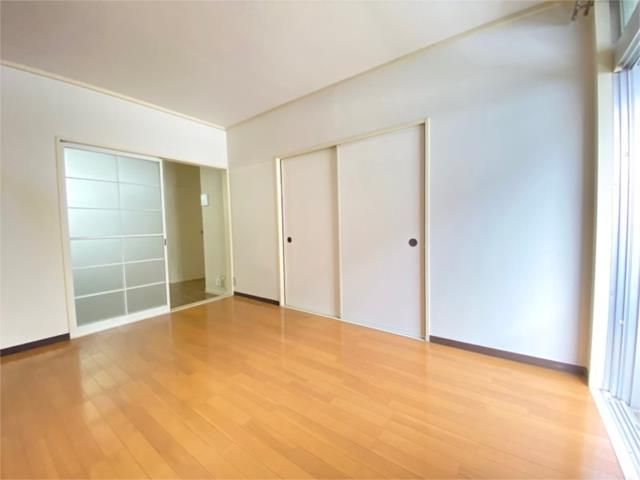 ��ʌ��z�J�s�ԎR���P���ڂ̃A�p�[�g�̂��̑�