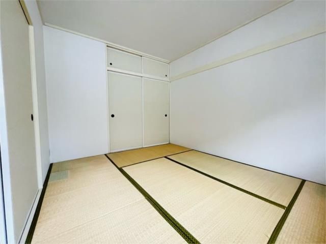 ��ʌ��z�J�s�ԎR���P���ڂ̃A�p�[�g�̂��̑�