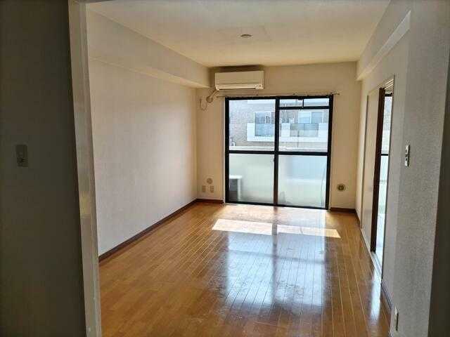 ��ʌ��������܎s�����擌��{�S���ڂ̃}���V�����̂��̑������E�X�y�[�X