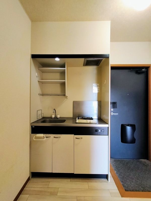 ��ʌ��������܎s����h�a�R���ڂ̃}���V�����̃L�b�`��