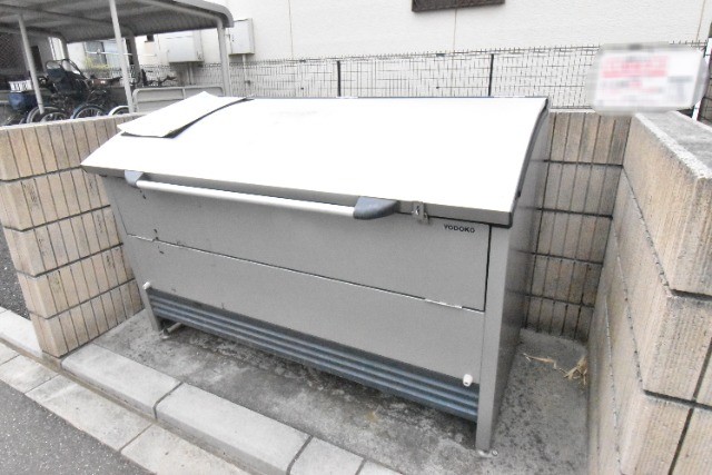 ��ʌ��������܎s�΋�厚���̃A�p�[�g�̂��̑�