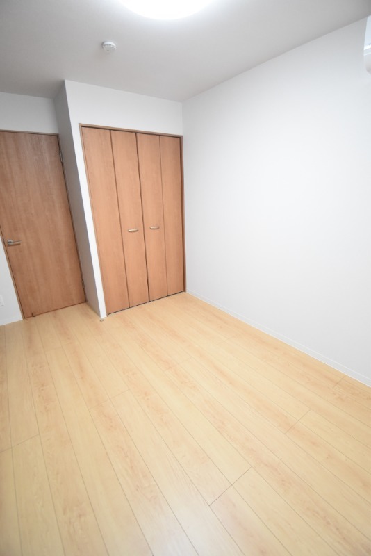 ��ʌ��������܎s�k�擌�听���Q���ڂ̃A�p�[�g�̋��ԁE���r���O