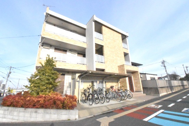 ��ʌ��������܎s�΋�厚����c�̃}���V�����̌����O��