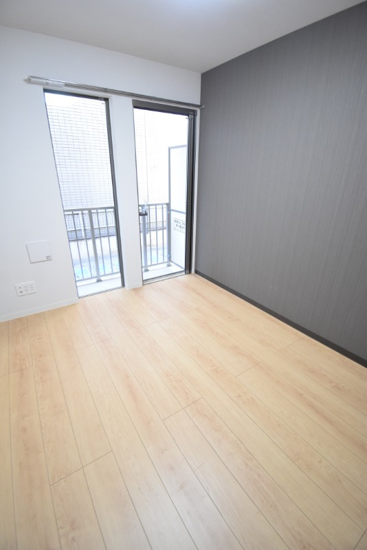 ��ʌ��������܎s�k�擌�听���Q���ڂ̃A�p�[�g�̂��̑������E�X�y�[�X