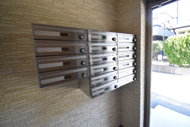 ��ʌ��������܎s�k�擌�听���Q���ڂ̃A�p�[�g�̂��̑�