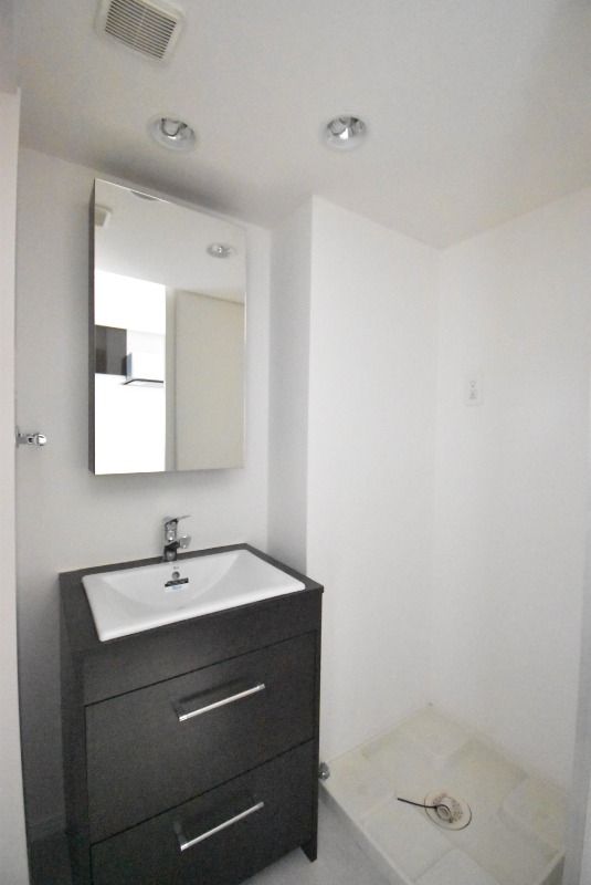 ��ʌ��������܎s�΋�厚����c�̃}���V�����̐��ʏ�