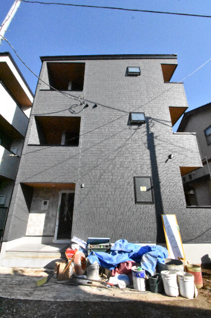 ��ʌ��������܎s��΋戤�����̃A�p�[�g�̃G���g�����X