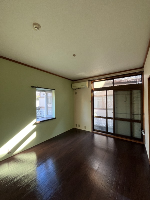 ��ʌ��@�c�s����Q���ڂ̃A�p�[�g�̂��̑������E�X�y�[�X