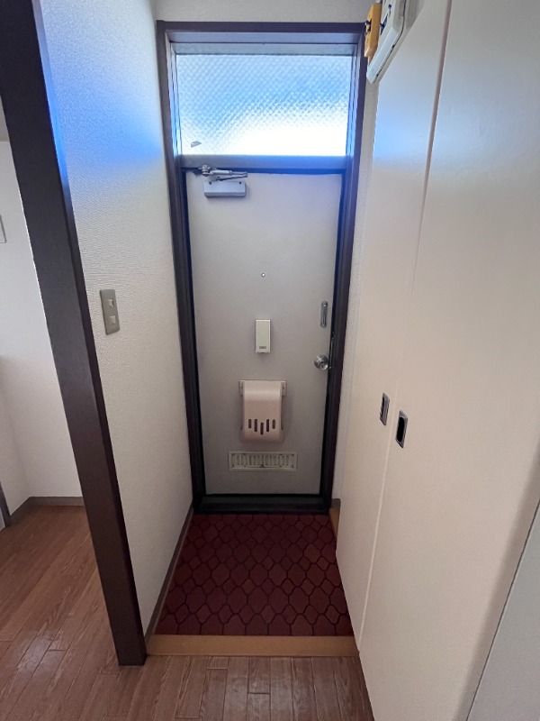 ��ʌ��@�c�s����Q���ڂ̃A�p�[�g�̌���