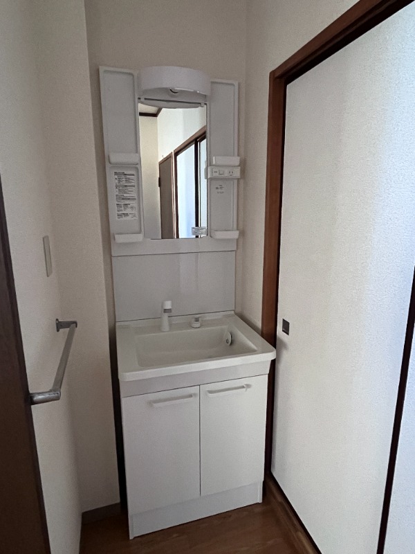 ��ʌ��@�c�s����Q���ڂ̃A�p�[�g�̐��ʏ�