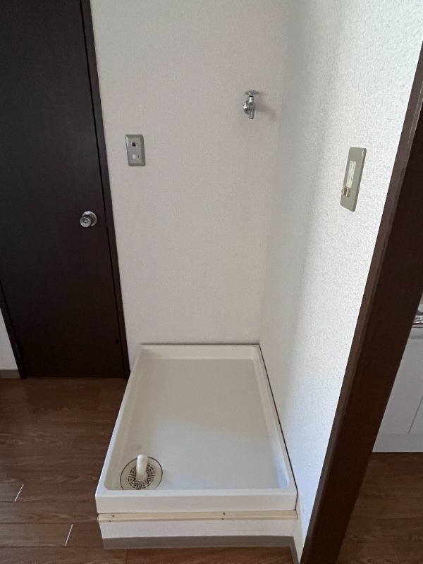 ��ʌ��@�c�s����Q���ڂ̃A�p�[�g�̂��̑�