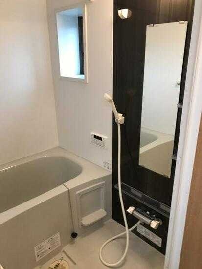 ��ʌ��������܎s�΋�����R���ڂ̃A�p�[�g�̃o�X