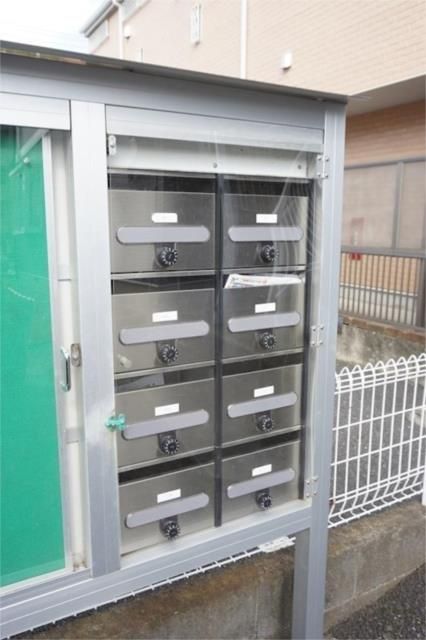 ��ʌ�����s�˒˂R���ڂ̃A�p�[�g�̂��̑�