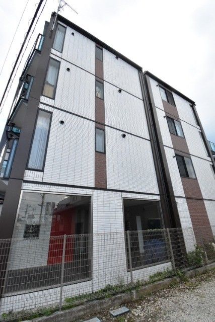 ��ʌ��������܎s������V�����S����14-15�̃}���V�����̌����O��