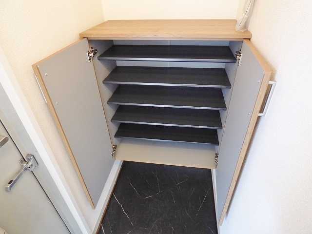 ��ʌ�����s���ԂQ���ڂ̃A�p�[�g�̂��̑�