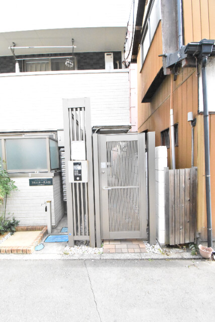 ��ʌ��������܎s��{��{���T���ڂ̃}���V�����̃G���g�����X