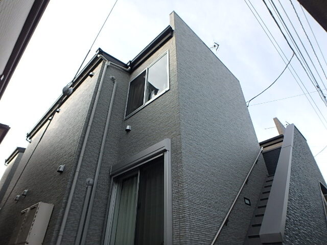 ��ʌ��������܎s�k��g�쒬�Q���ڂ̃A�p�[�g�̌����O��