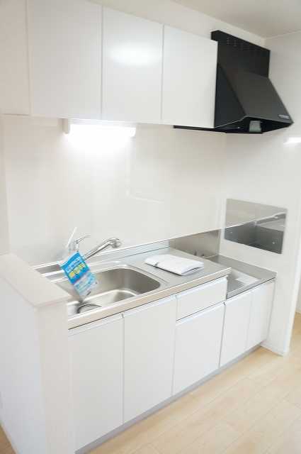 ��ʌ��������܎s�k��g�쒬�Q���ڂ̃A�p�[�g�̃L�b�`��