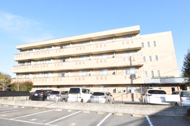 ��ʌ��������܎s��{��O���P���ڂ̃}���V�����̌����O��