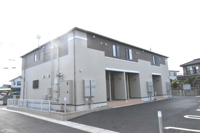 ��ʌ��z�J�s�Ɍ��P���ڂ̃A�p�[�g�̌����O��