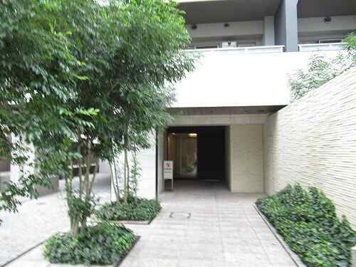 ��ʌ��������܎s�Y�a��k�Y�a�R���ڂ̃}���V�����̃G���g�����X