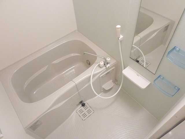 ��ʌ��z�J�s�����c���̃A�p�[�g�̃o�X