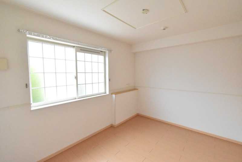 ��ʌ��z�J�s�����c���̃A�p�[�g�̂��̑�