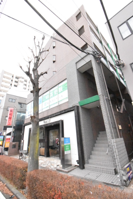 ��ʌ�����s������Q���ڂ̃}���V�����̌����O��