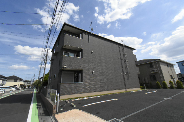 ��ʌ��������܎s��΋�厚��΂̃A�p�[�g�̌����O��