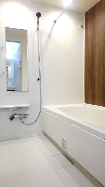 ��ʌ��������܎s��΋�厚��΂̃A�p�[�g�̃o�X